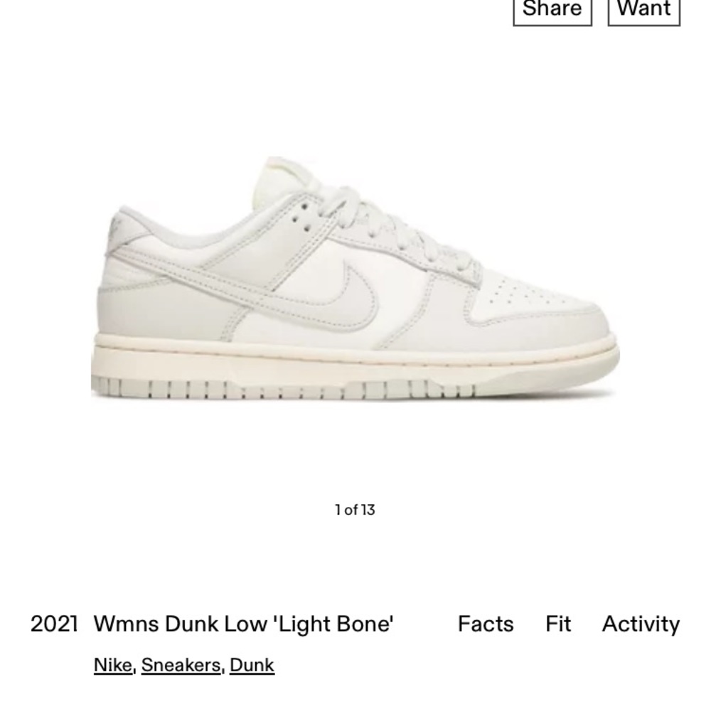 Women’s Nike low dunk